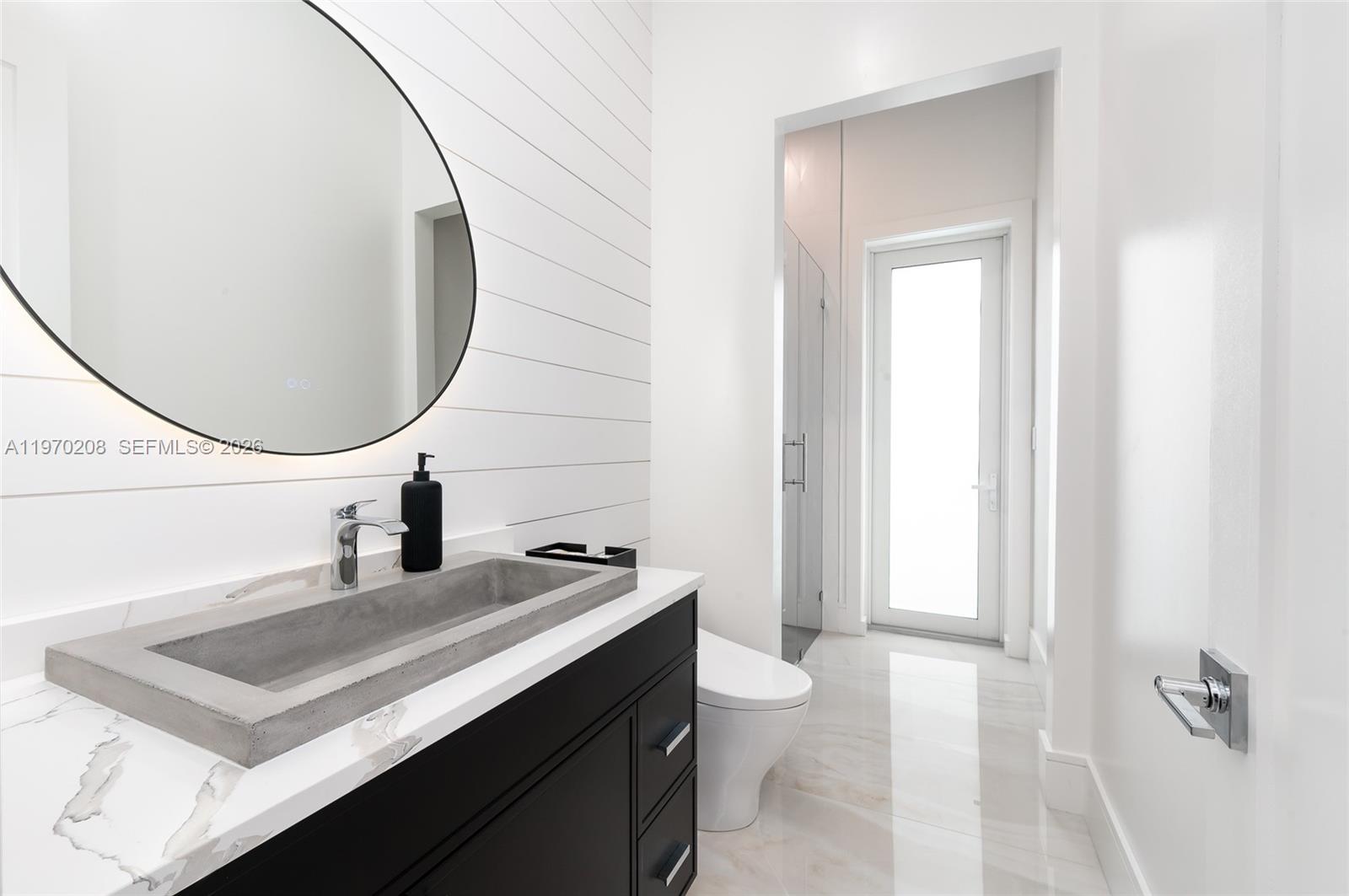 VENETIAN ISLES 1ST SEC - Residential