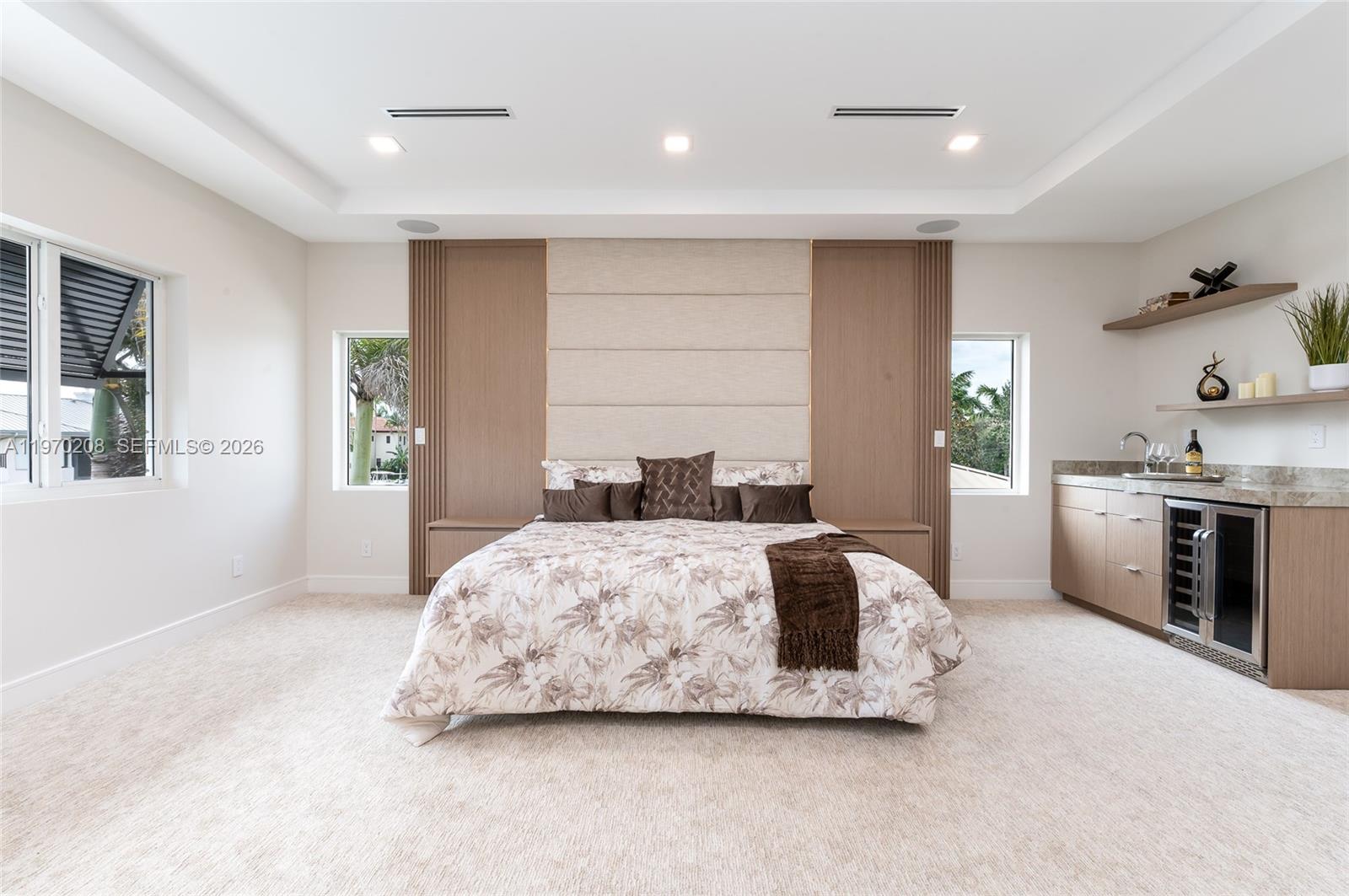 VENETIAN ISLES 1ST SEC - Residential