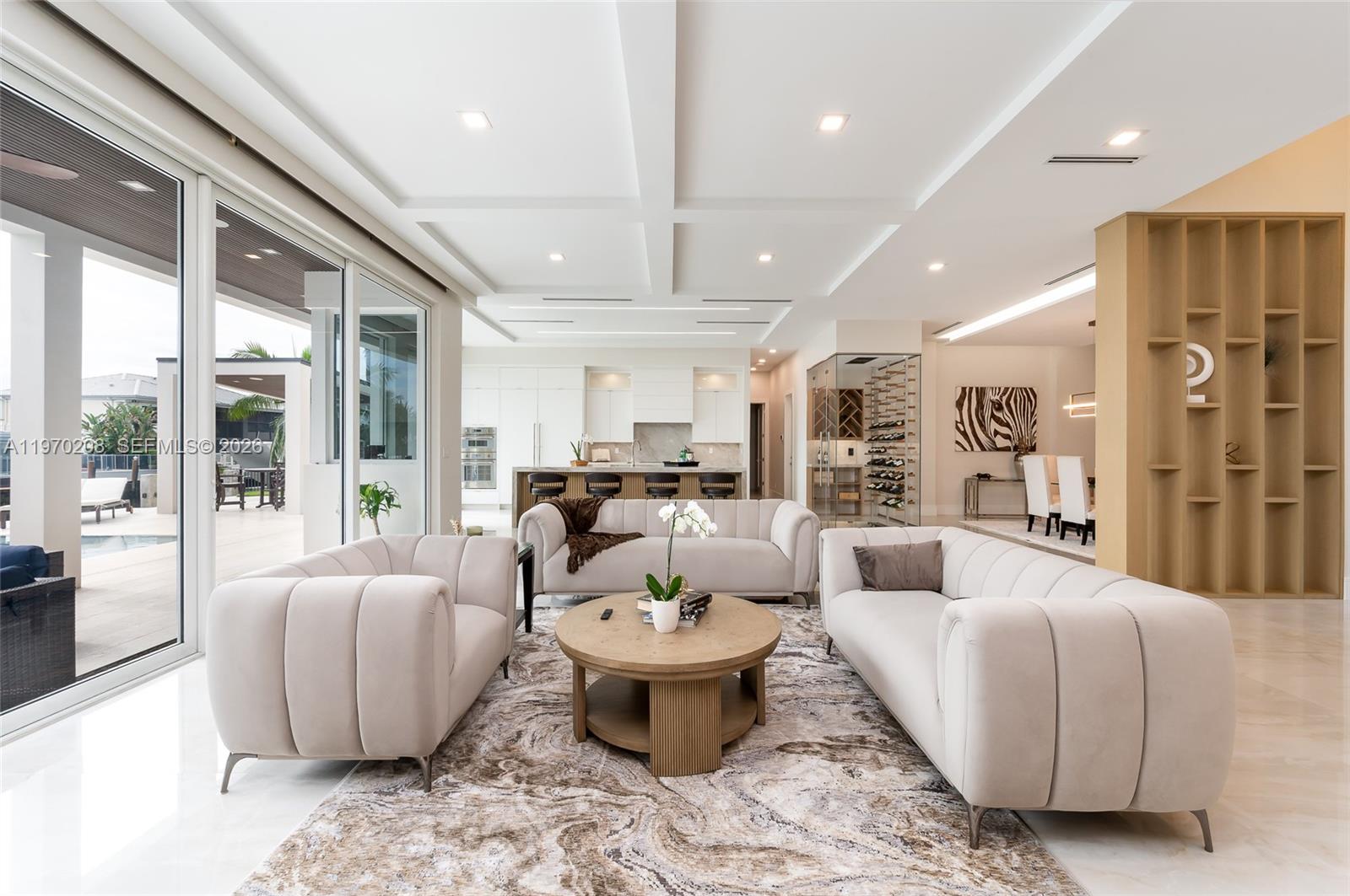 VENETIAN ISLES 1ST SEC - Residential