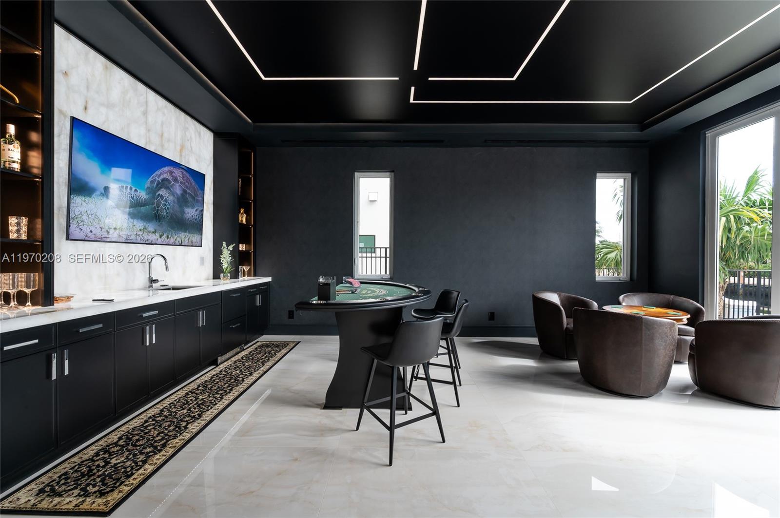 VENETIAN ISLES 1ST SEC - Residential