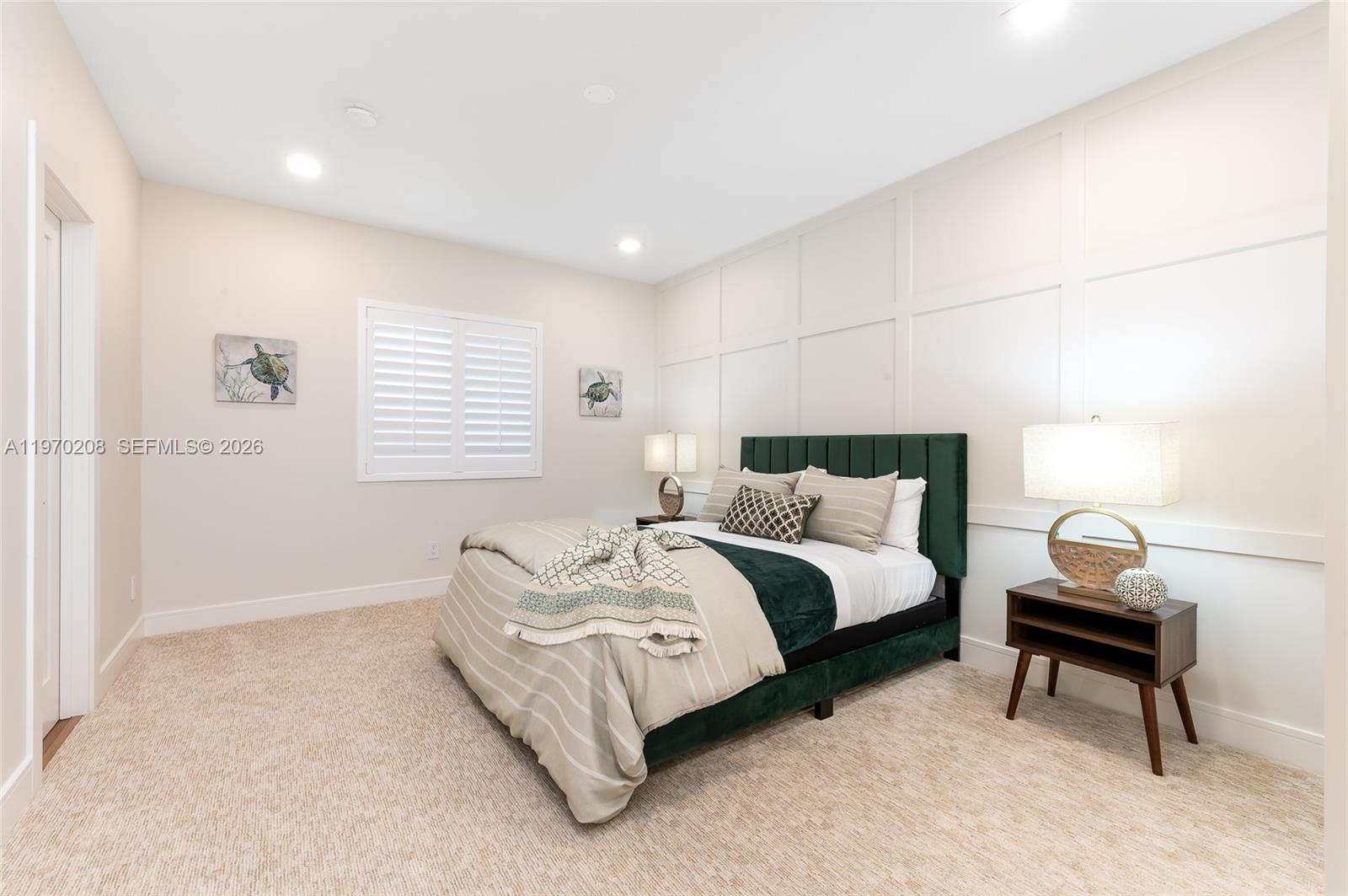 VENETIAN ISLES 1ST SEC - Residential