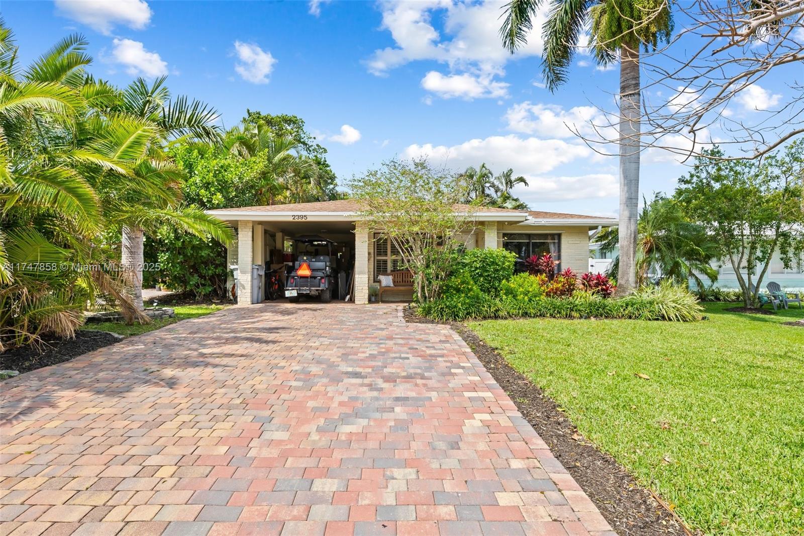 SANTA BARBARA ESTATES - Residential