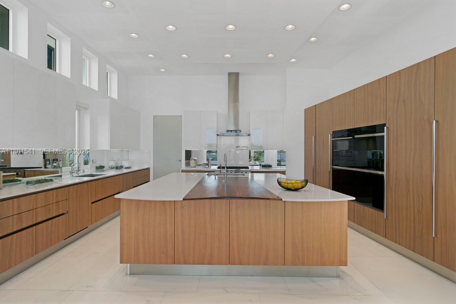 BISCAYNE POINT - Residential