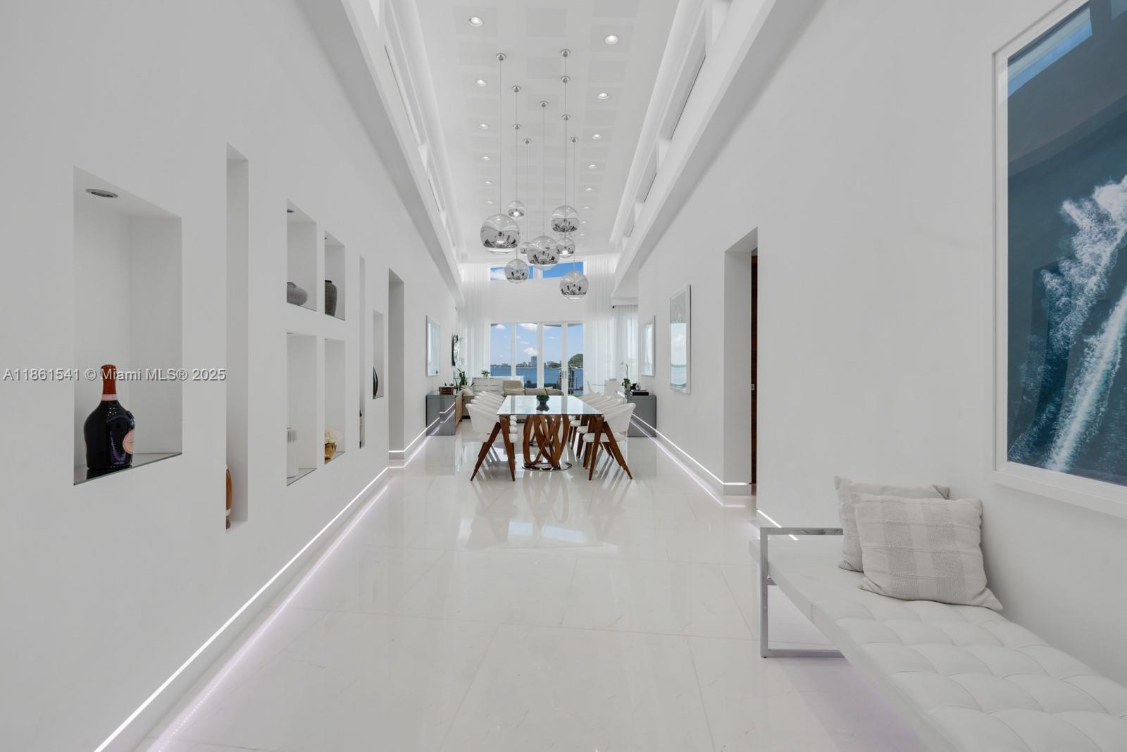 BISCAYNE POINT - Residential