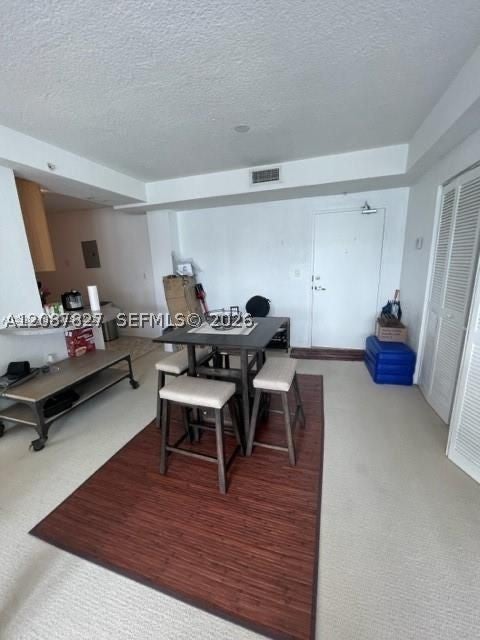 7501 E Treasure Dr 9R