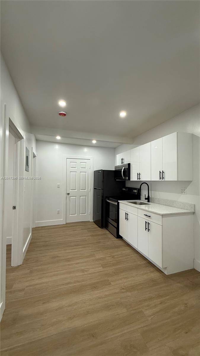 LAWRENCE ESTATE EAST ADDN - Residential Lease