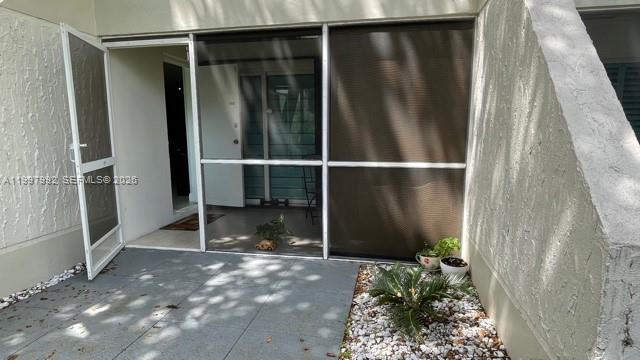 RACQUET CLUB APTS 3 AT BO - Residential Lease