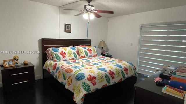 RACQUET CLUB APTS 3 AT BO - Residential Lease