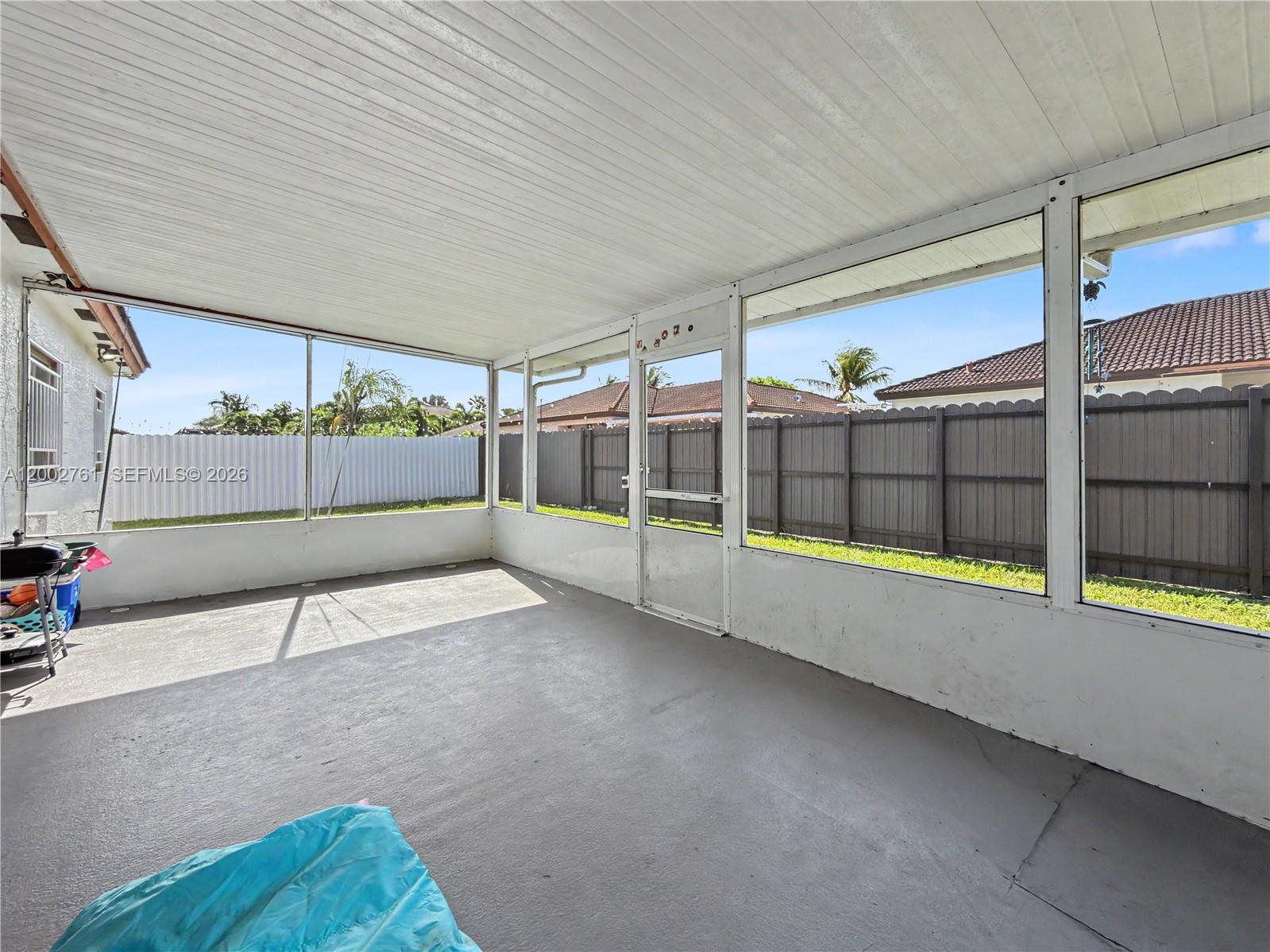 BISCAYNE DRIVE ESTATES - Residential