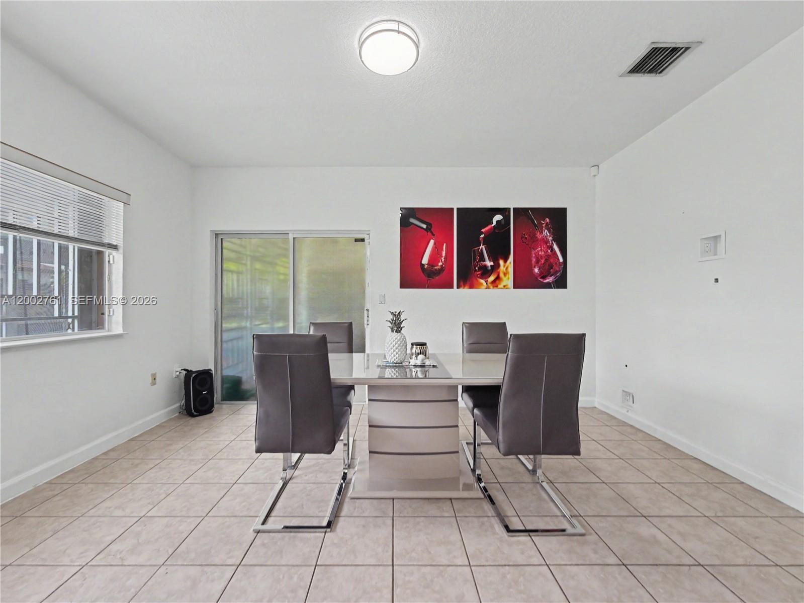 BISCAYNE DRIVE ESTATES - Residential