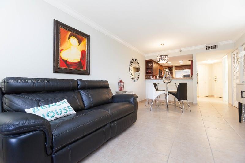 LA RIVE GAUCHE CONDO - Residential Lease