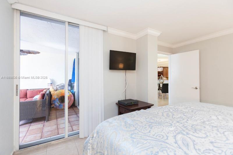 LA RIVE GAUCHE CONDO - Residential Lease