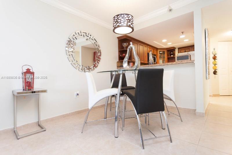 LA RIVE GAUCHE CONDO - Residential Lease