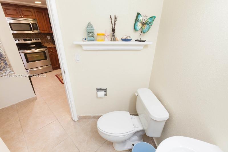 LA RIVE GAUCHE CONDO - Residential Lease