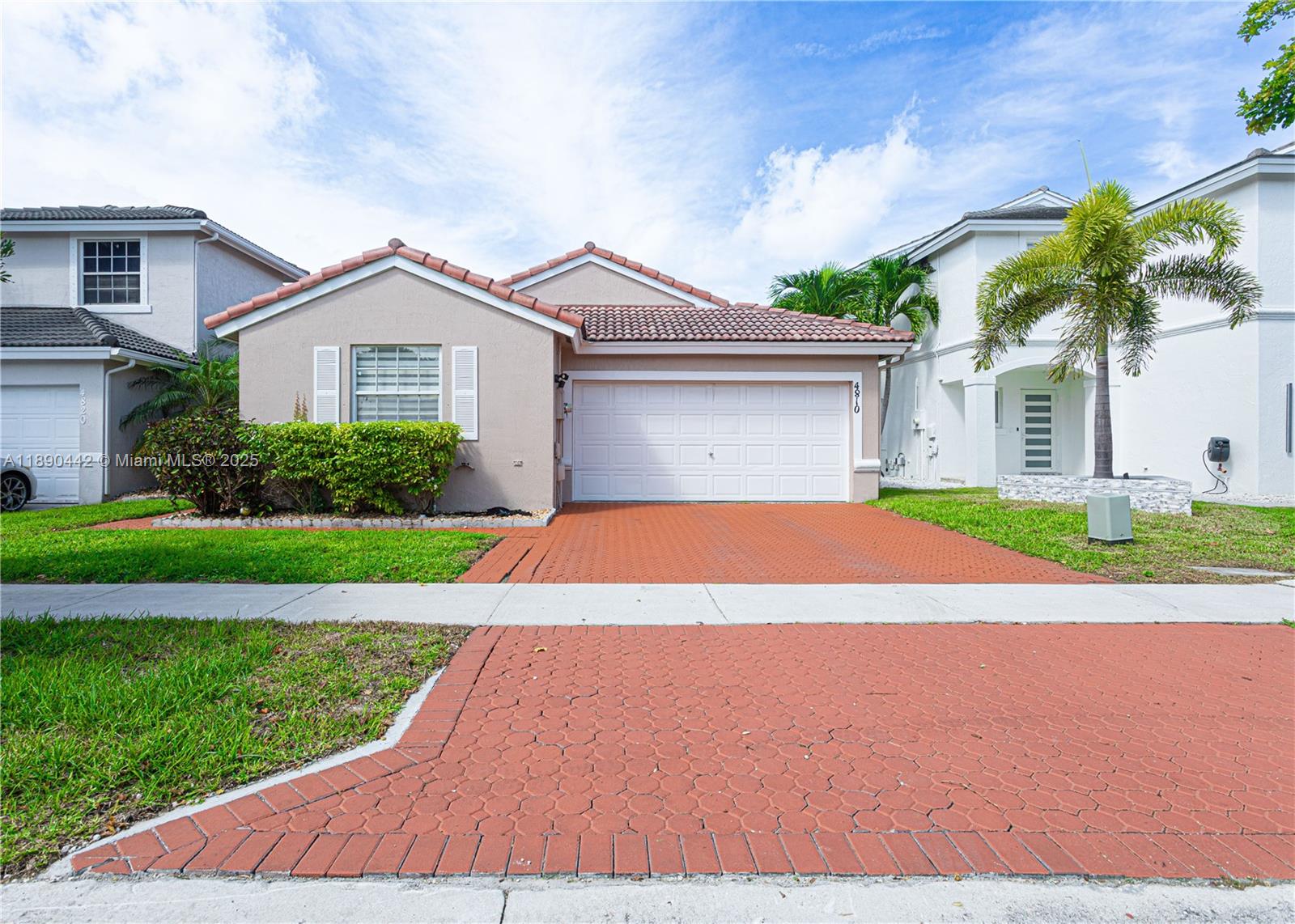 HUNTINGTON SECTION TWO - Residential