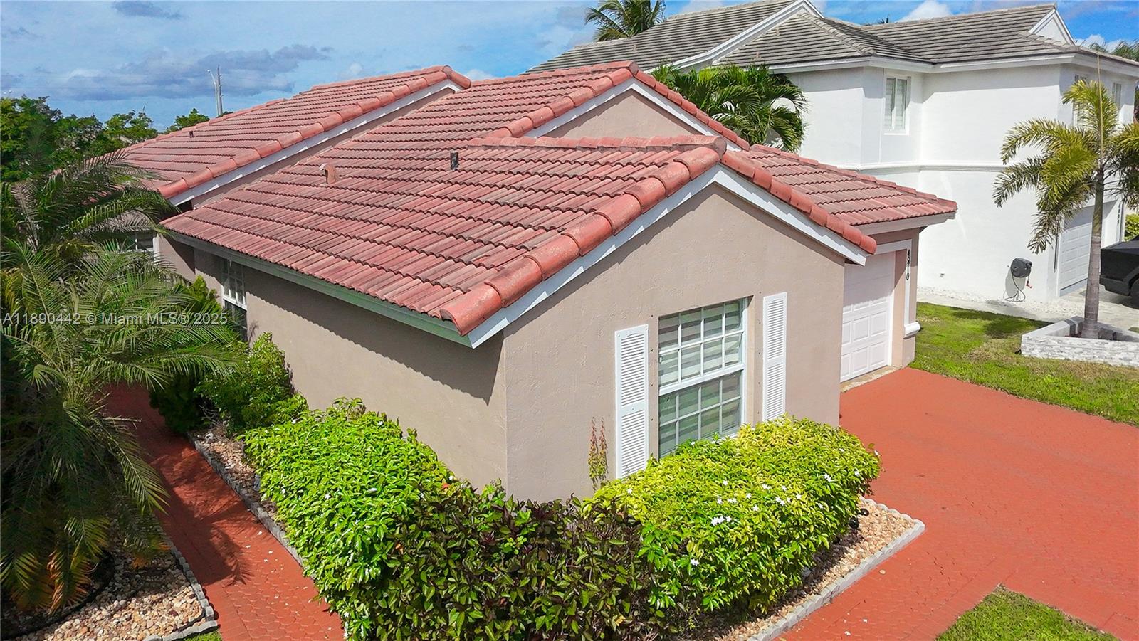 HUNTINGTON SECTION TWO - Residential