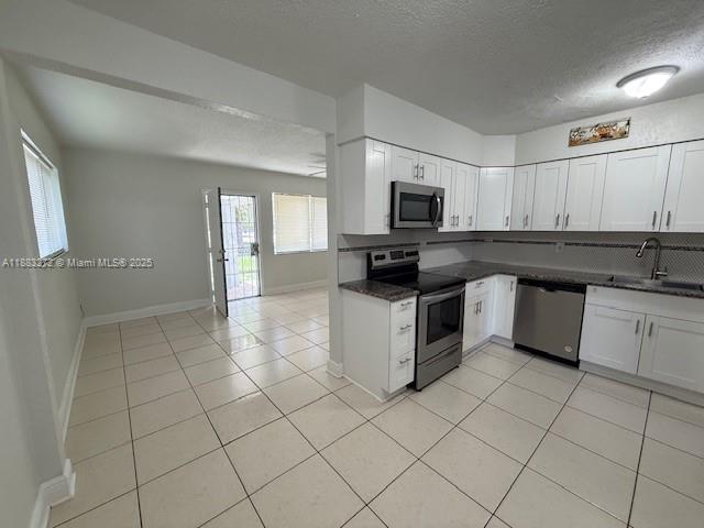 IRONS MANOR 2ND ADDN - Residential Lease