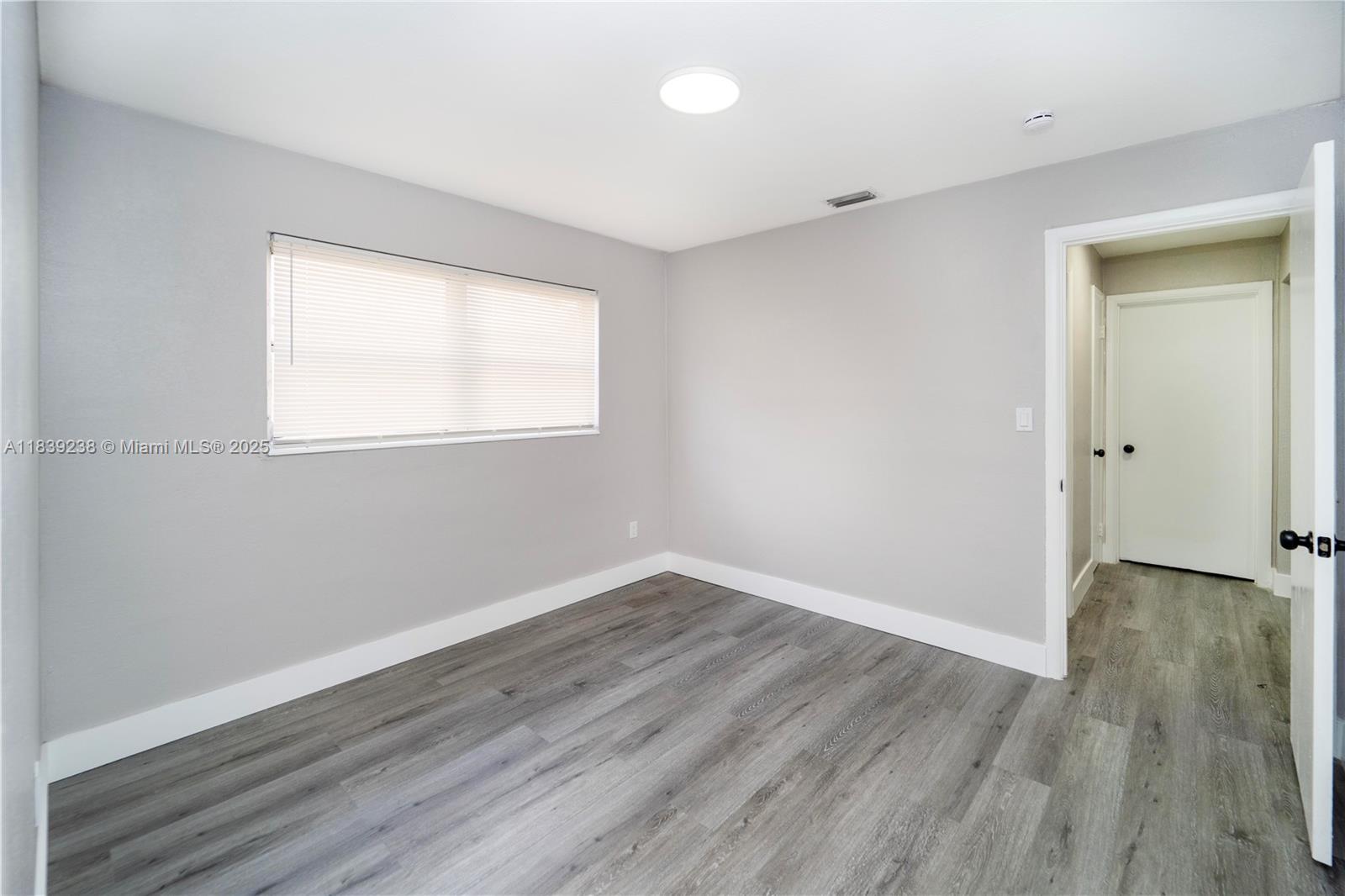 MIRAMAR SEC 4 - Residential