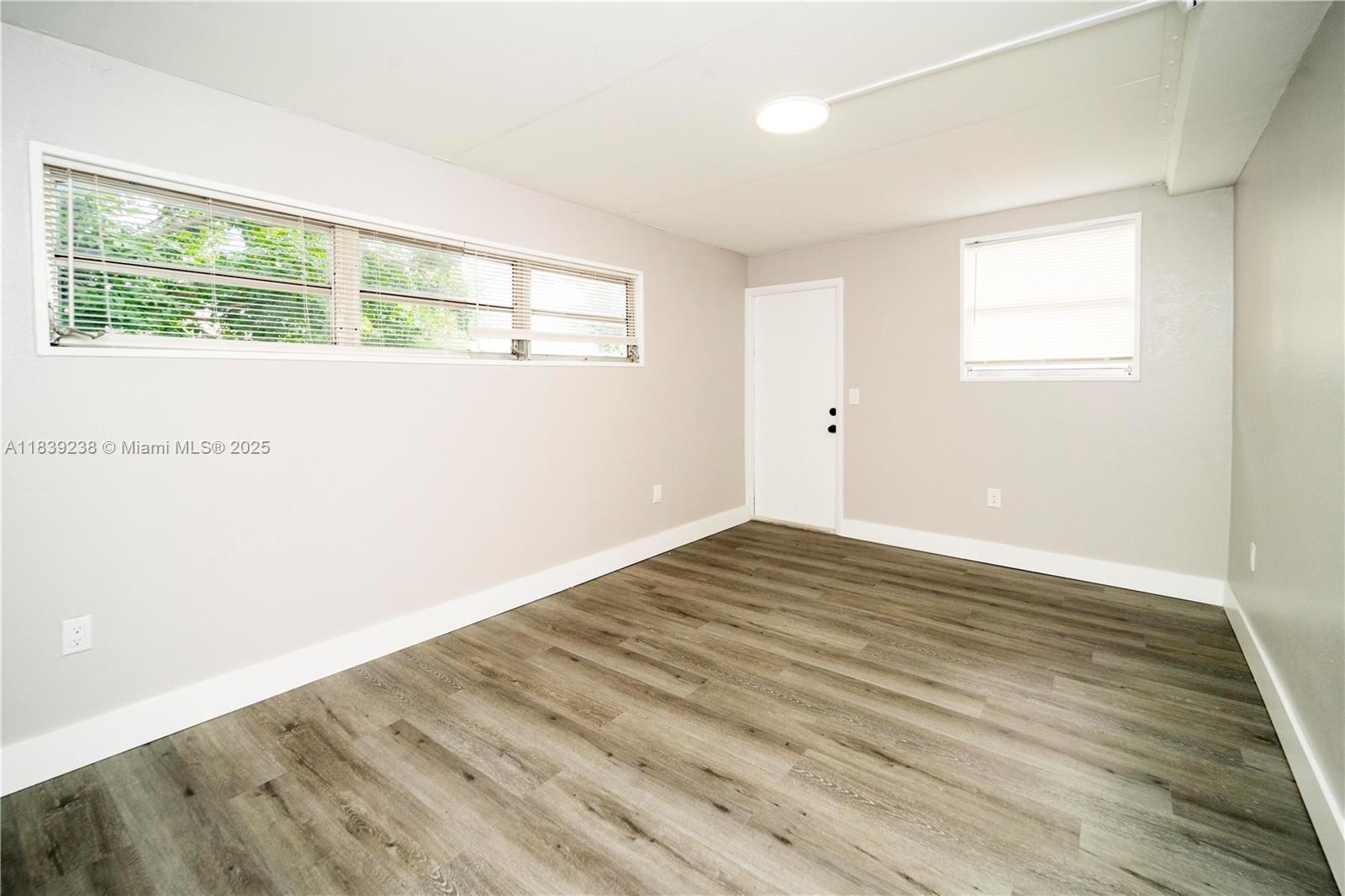 MIRAMAR SEC 4 - Residential