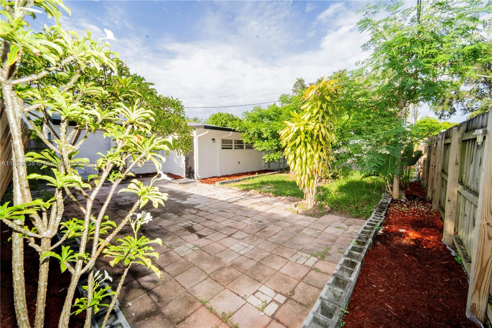 MIRAMAR SEC 4 - Residential