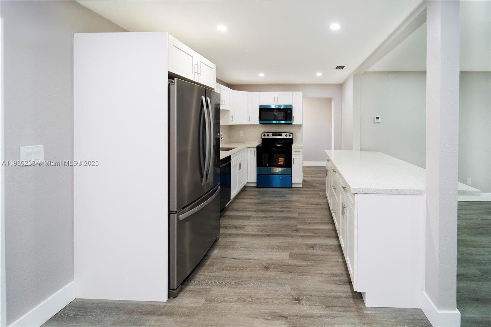 MIRAMAR SEC 4 - Residential