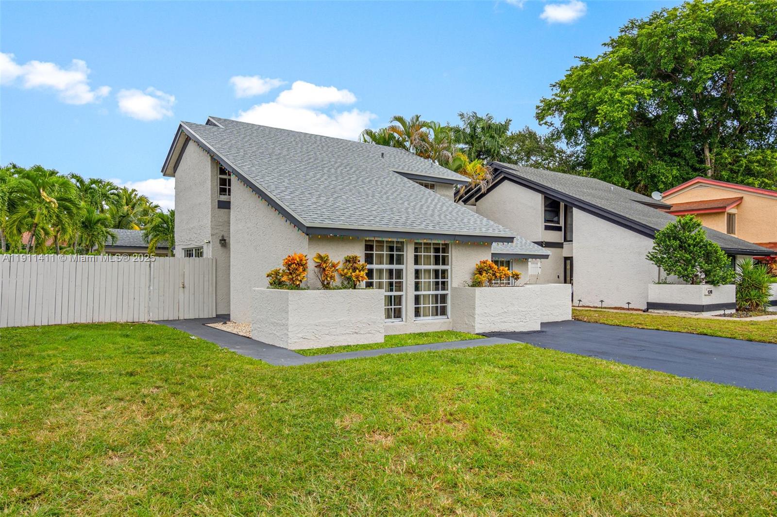 NEWMANS SURVEY - Residential Lease