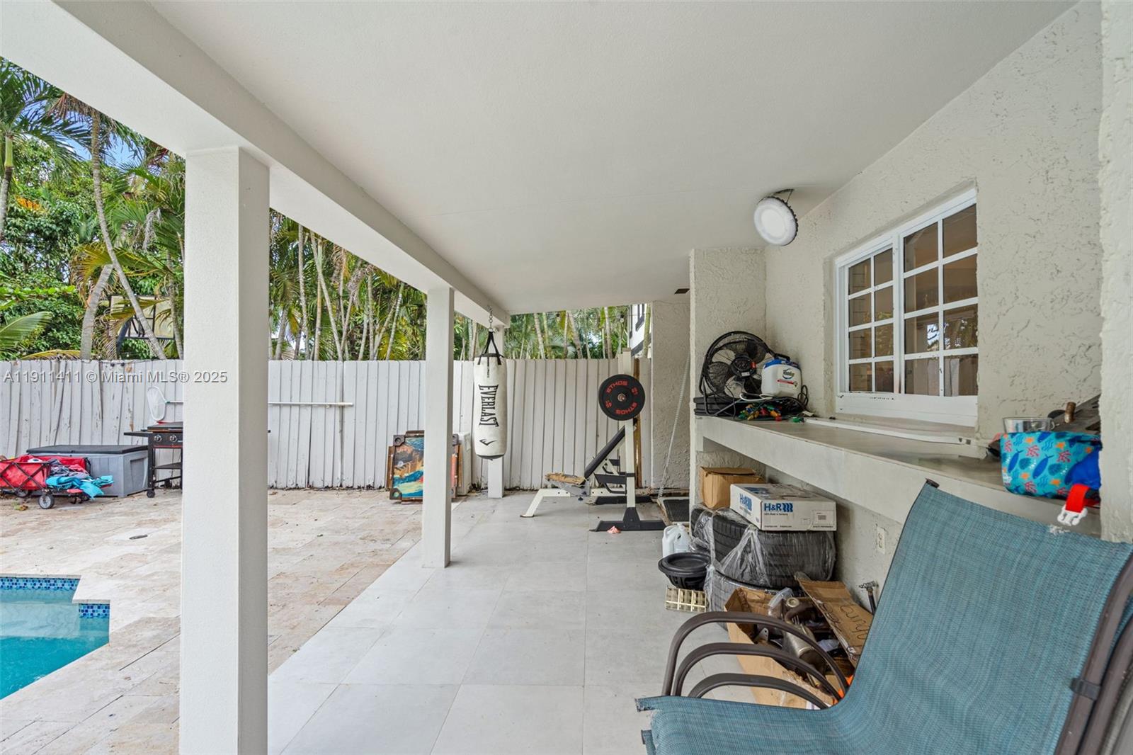 NEWMANS SURVEY - Residential Lease