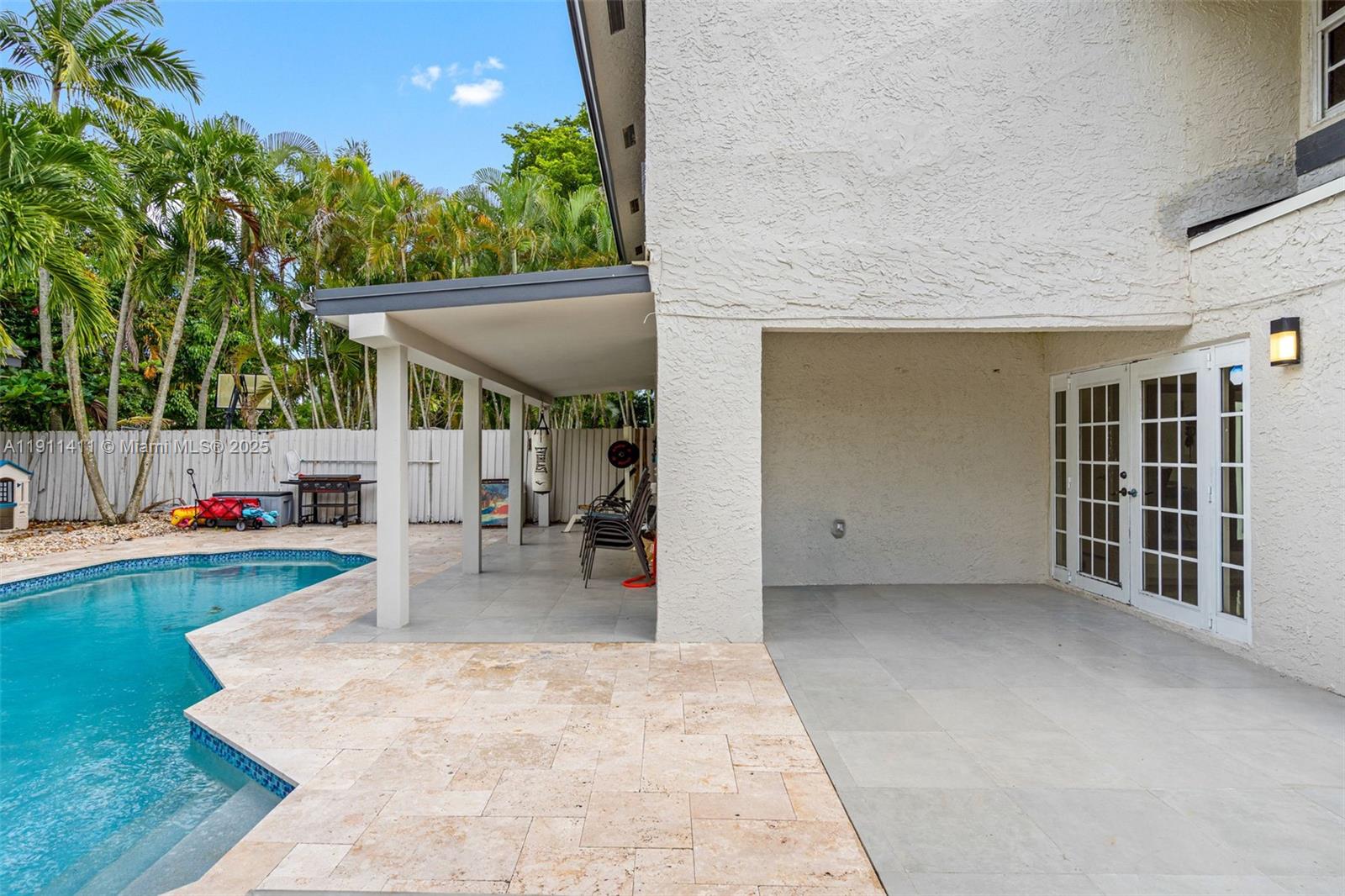 NEWMANS SURVEY - Residential Lease