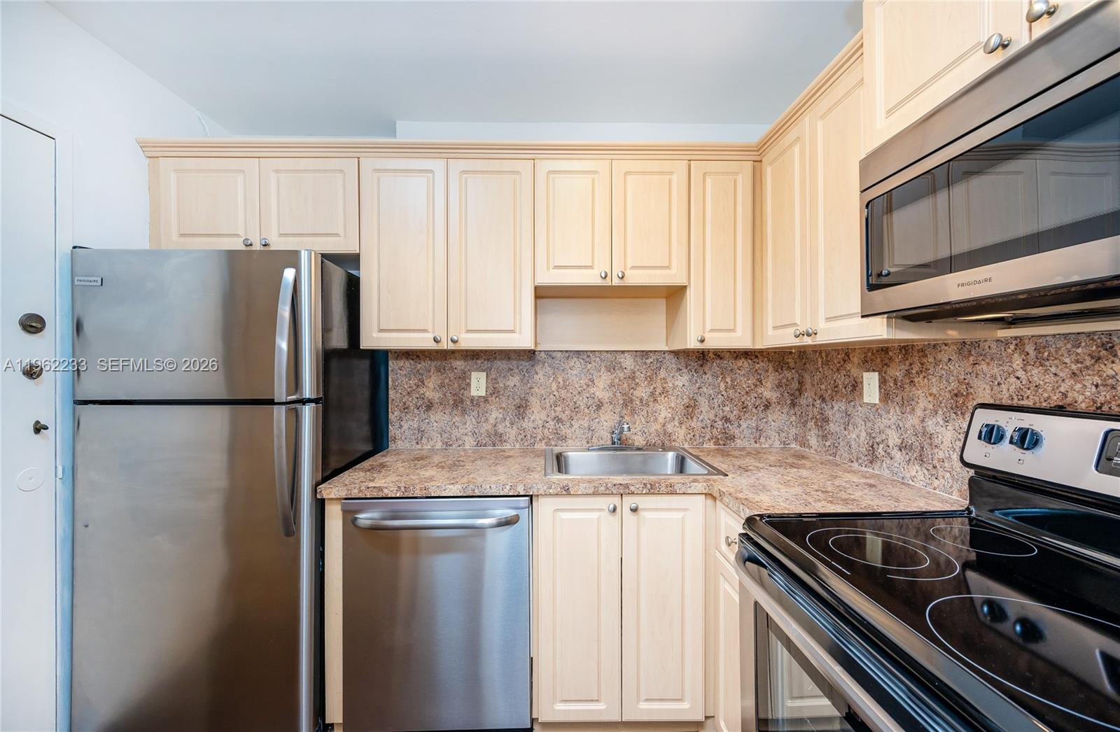 TRITON TOWER CONDO - Residential