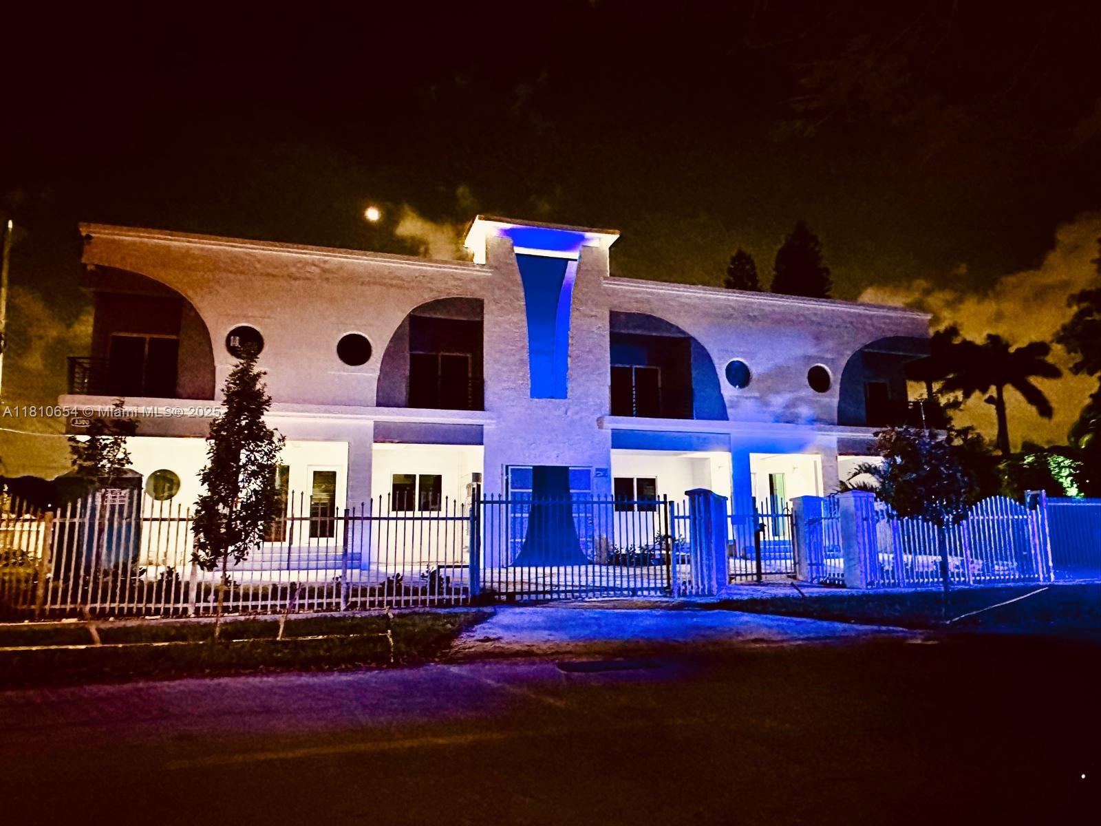 3300 NW 19th Ave 1-2