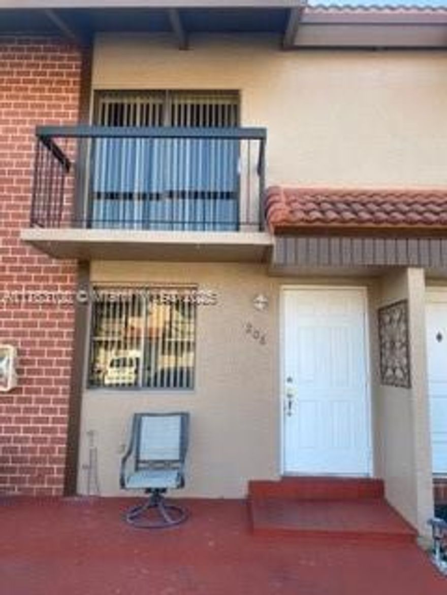 Charm meets convenience in this delightful townhouse in the heart of Westchester!  Experience city living lifestyle location across from FIU, minutes away from restaurants and shopping.  This amazing townhouse has a fabulous bright living area which connects to the kitchen and dining area and a breakfast bar.  A convenient half bathroom downstairs with two bedrooms, a loft, full bathroom and balconies upstairs.  A cozy fenced backyard to entertain or simply your urban sanctuary.  Whether you’re an experienced investor or a first-time homeowner seeking a rewarding experience this property is ready to move in or be transformed into a true gem.