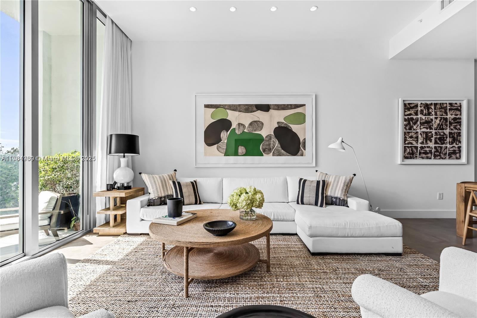 650 NE 32nd St BH6