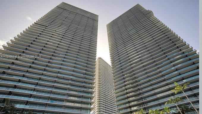 PARAISO BAY CONDO - Residential