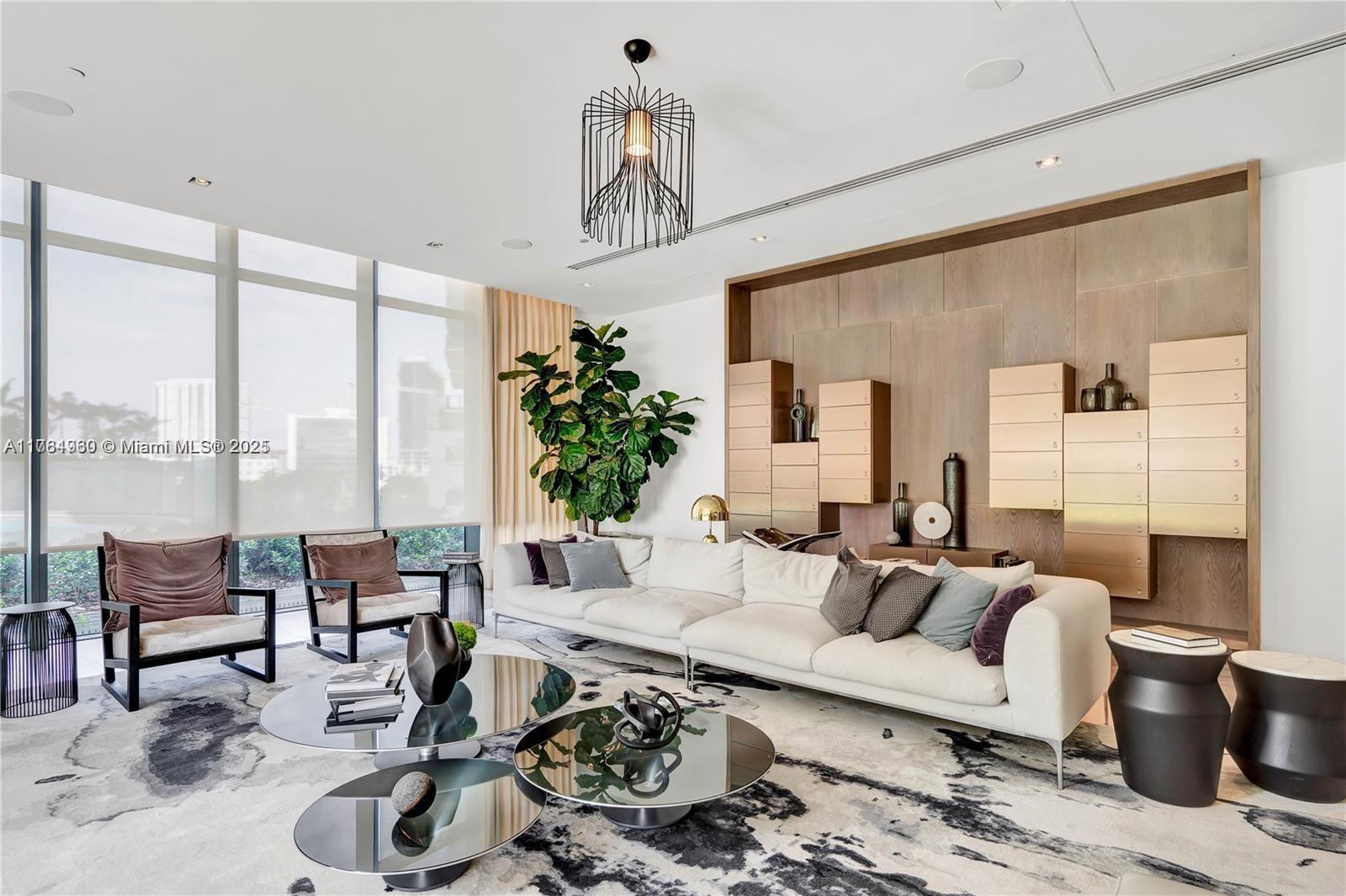 PARAISO BAY CONDO - Residential