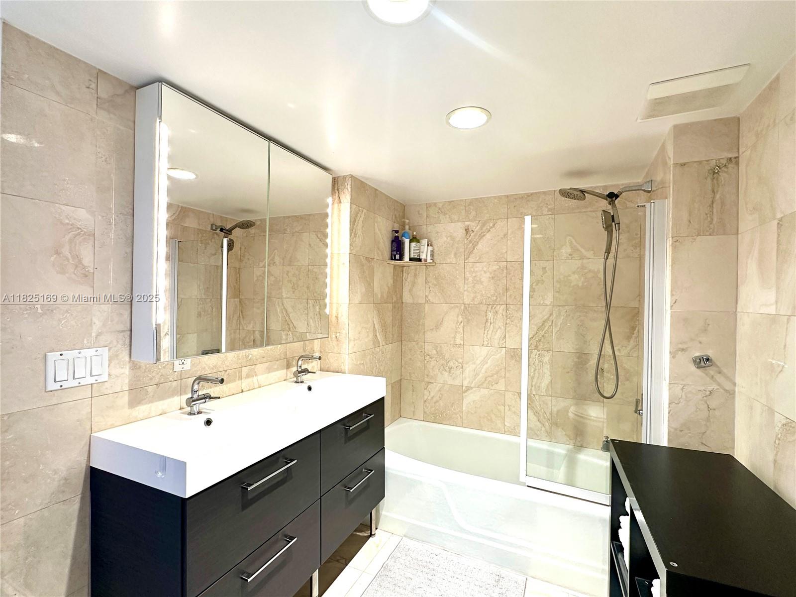 THE TROPICANA CONDO - Residential Lease