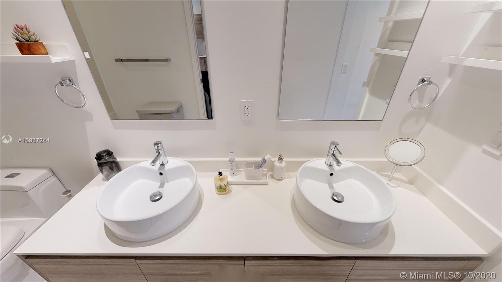 3401 MIDTOWN CONDO - Residential Lease