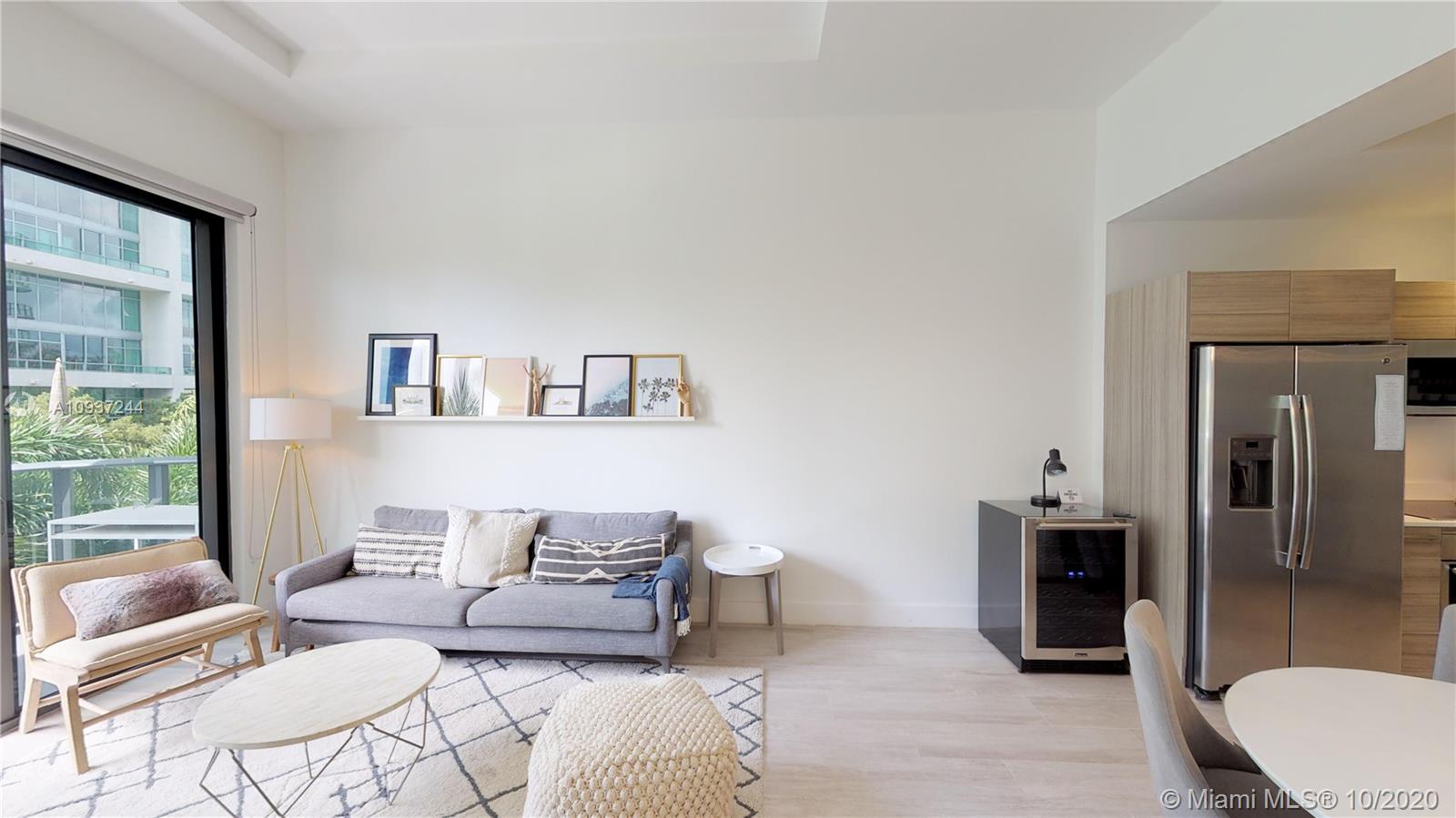 3401 MIDTOWN CONDO - Residential Lease