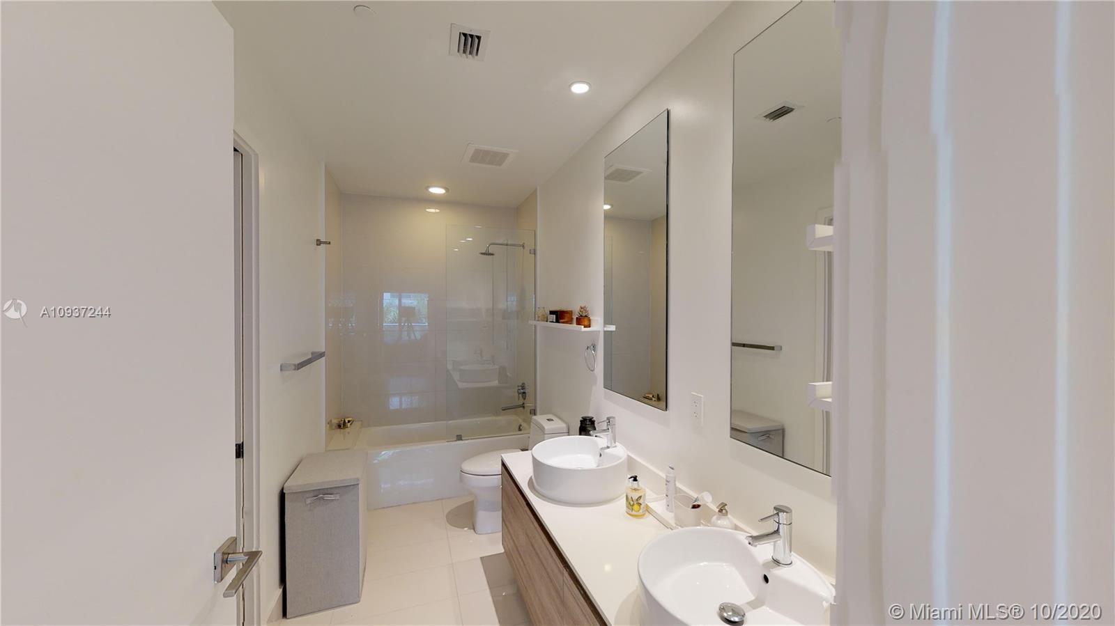 3401 MIDTOWN CONDO - Residential Lease