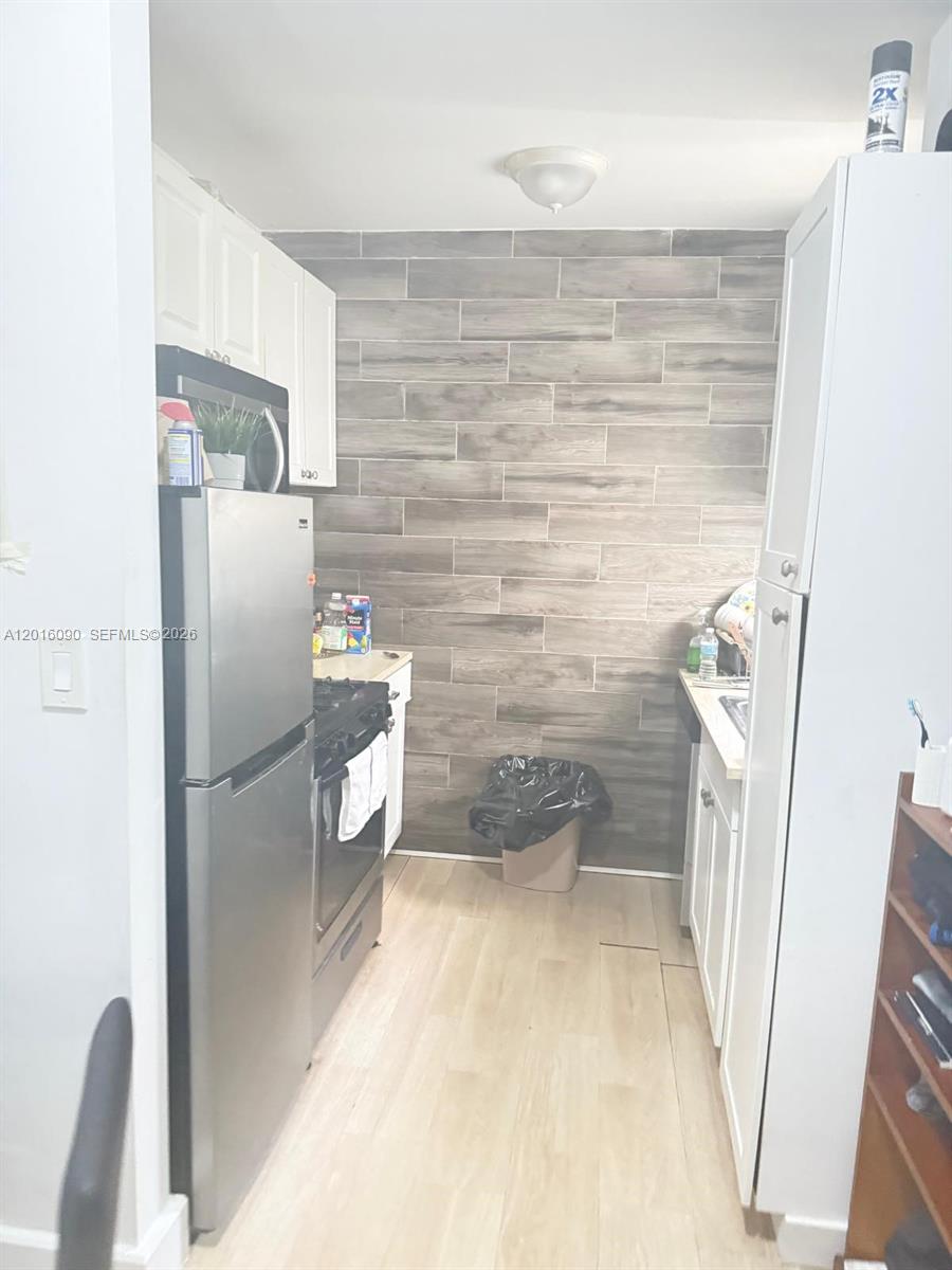 GRETA CONDO - Residential