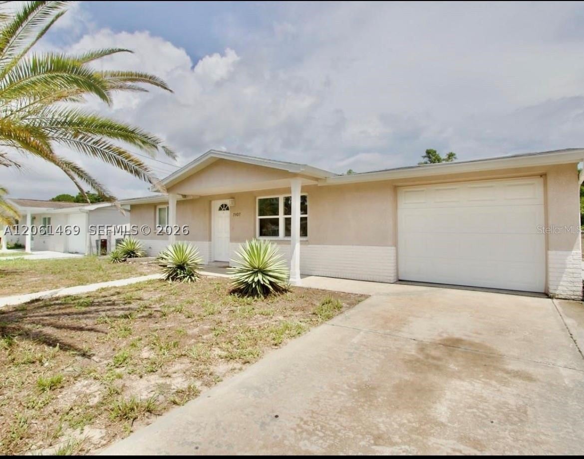 7407 UNIVERSITY DRIVE
