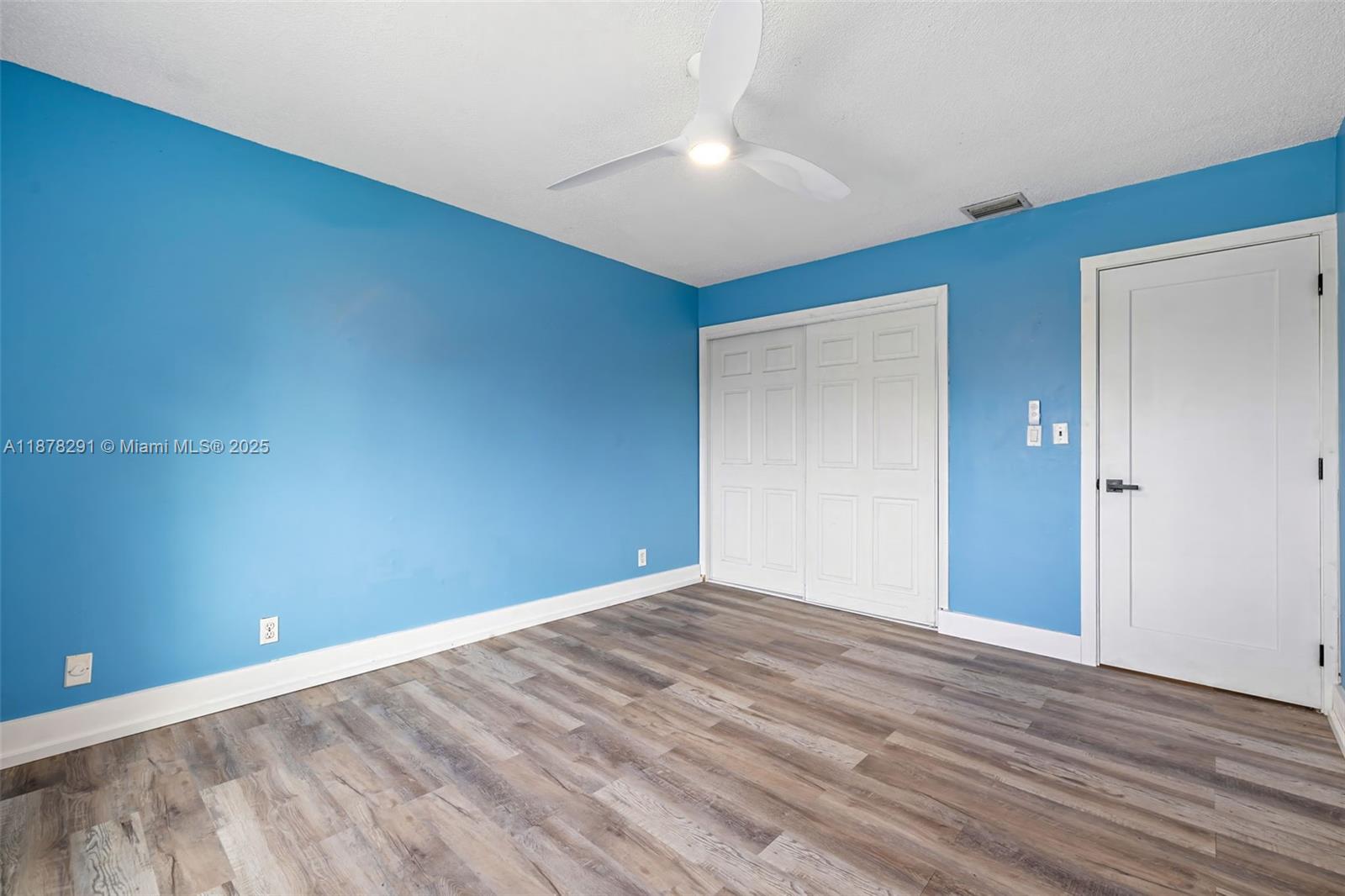 BONAVENTURE LAKES - Residential