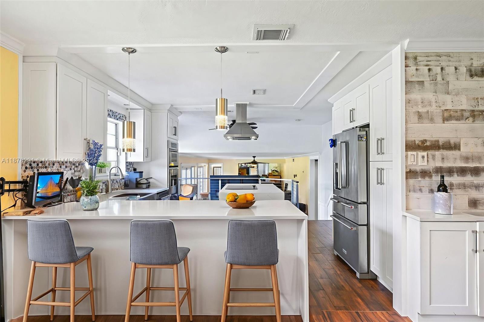 BONAVENTURE LAKES - Residential