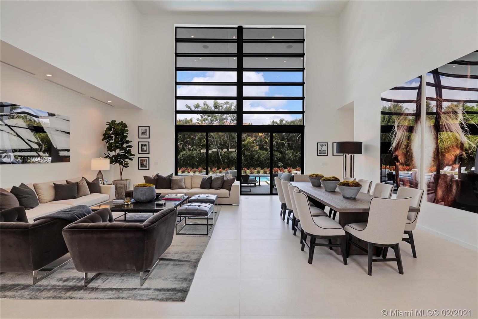 COLLINS HEIGHTS - Residential