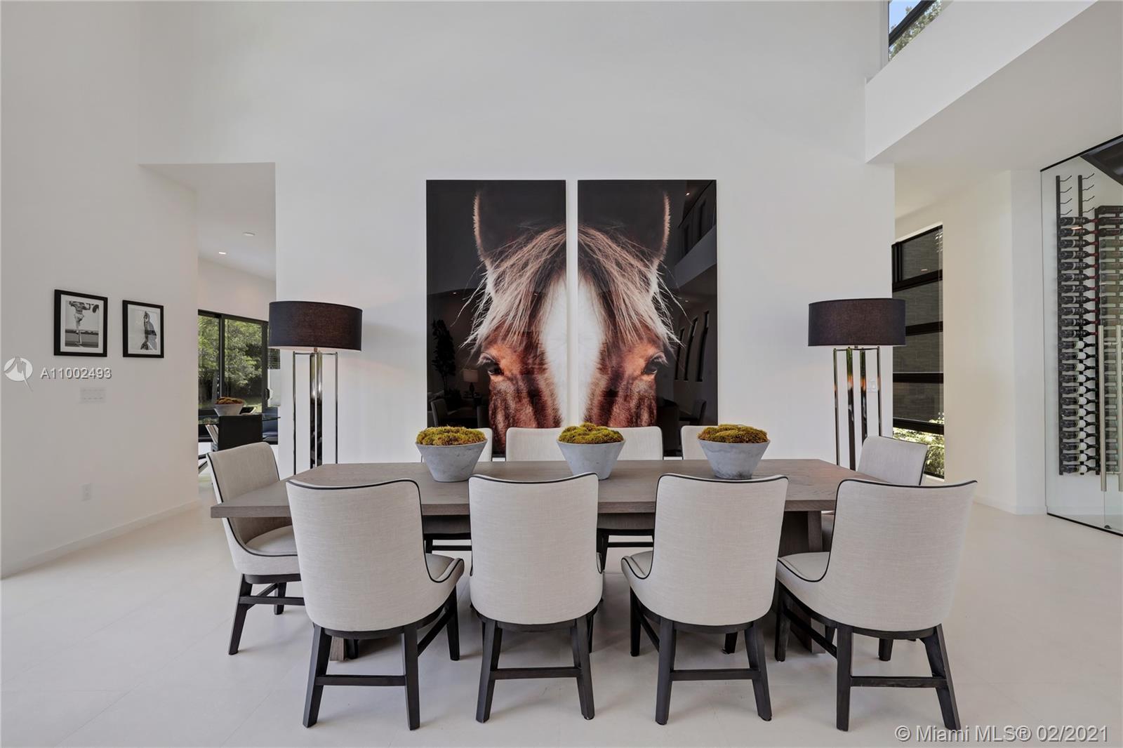 COLLINS HEIGHTS - Residential