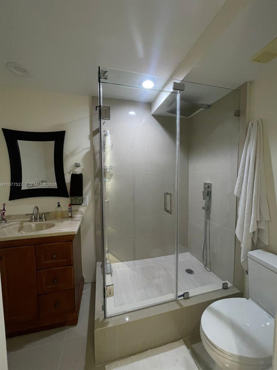 MYSTIC POINTE CONDO NO ON - Residential