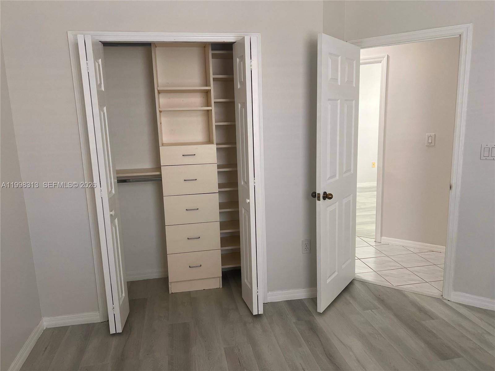 A D G SUB - Residential Lease