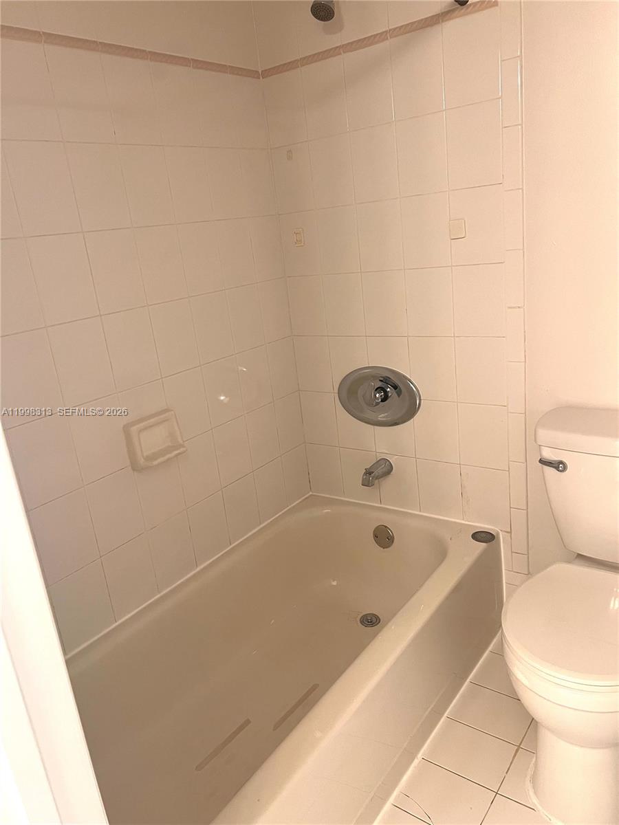 A D G SUB - Residential Lease