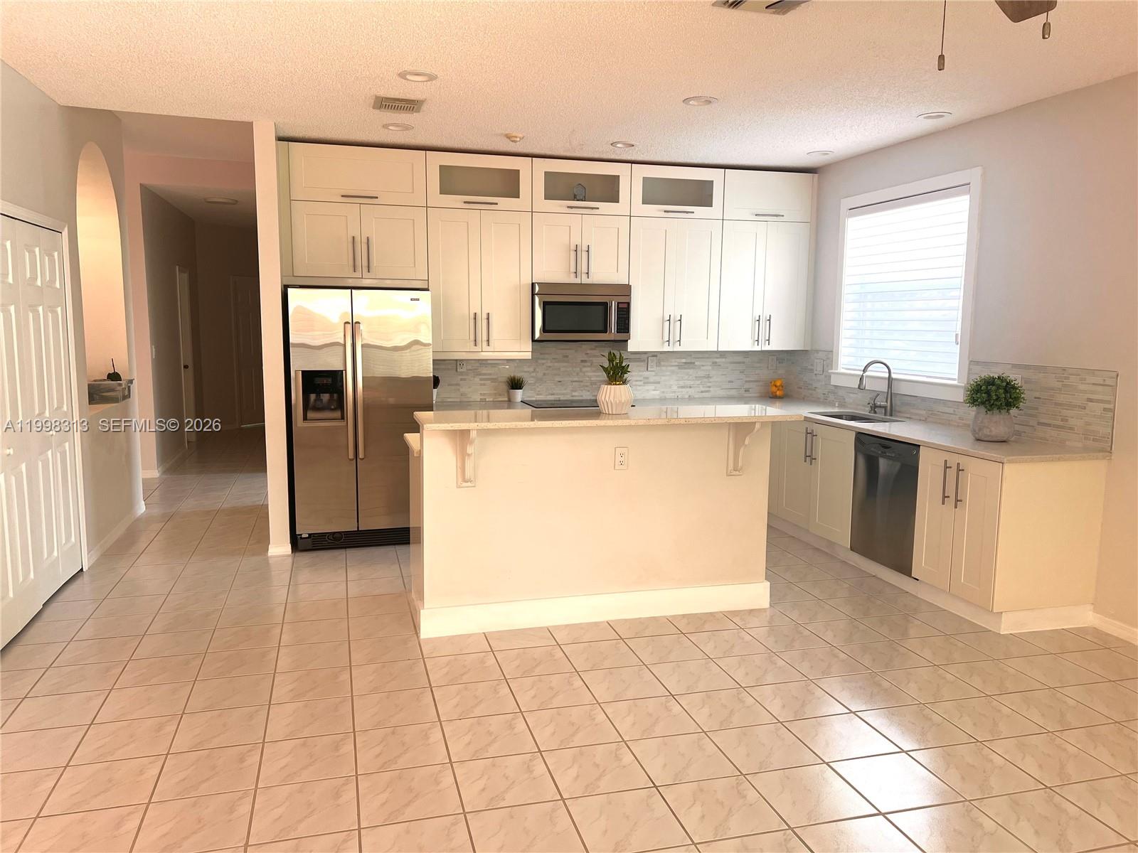 A D G SUB - Residential Lease