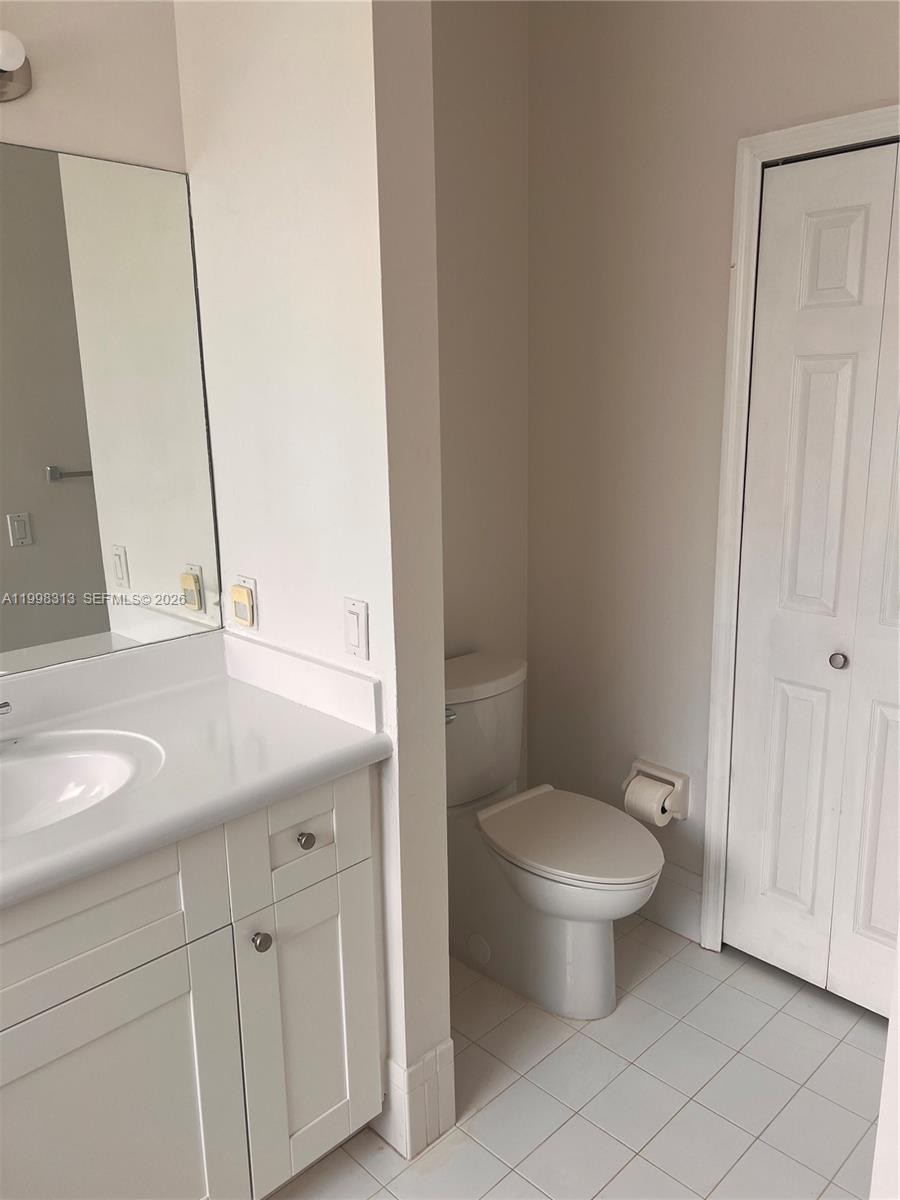 A D G SUB - Residential Lease