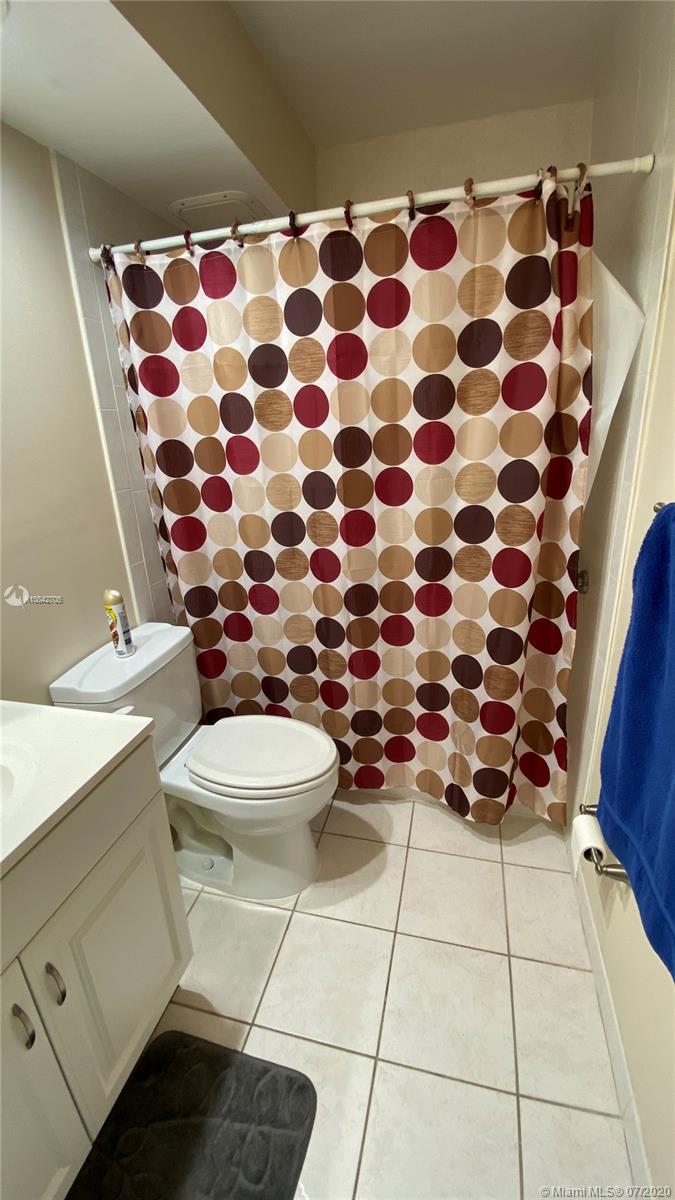 FOX CHASE CONDO #2 - Residential